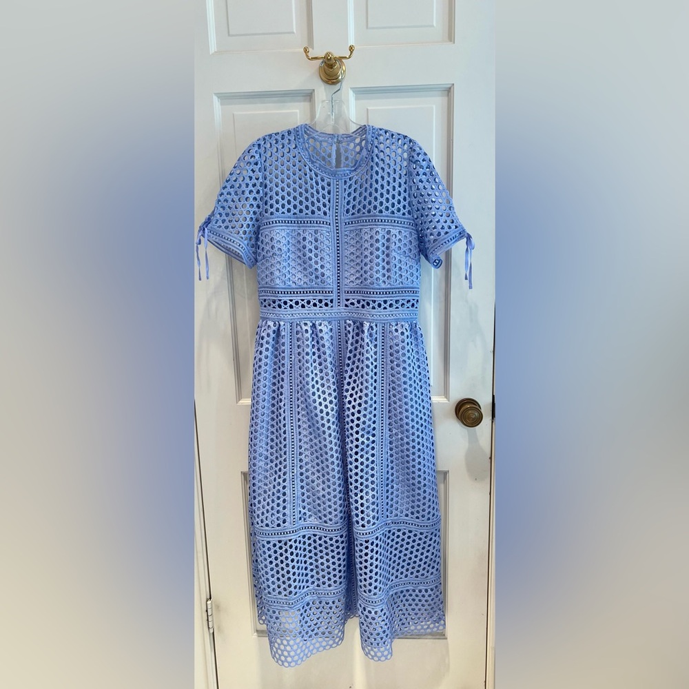Self-Portrait Lilac Guipure Lace Midi Dress. UK 14/ US 10. Runs small! NWT.